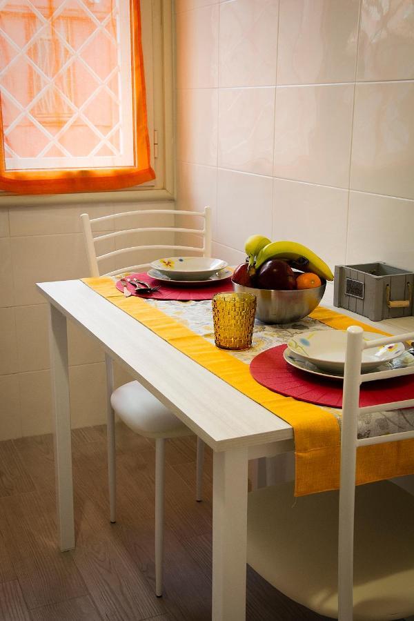 Mimma'S House Monteverde Near Trastevere Rome Bagian luar foto
